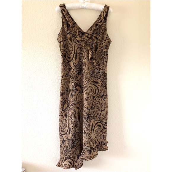 DBY Dresses & Skirts - DBY Vintage Dress Black and Brown Paisley Print
